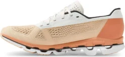 Hardloopschoen On Running Cloudboom Savannah/White -On Running on running cloudboom savannah white 326304 37 99599 960