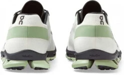 Hardloopschoen On Running Cloudflash 10 Hardloopschoen On Running Cloudflash -On Running on running cloudflash 303947 36 99646 960