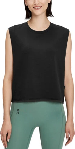 Tanktop On Running Focus Crop